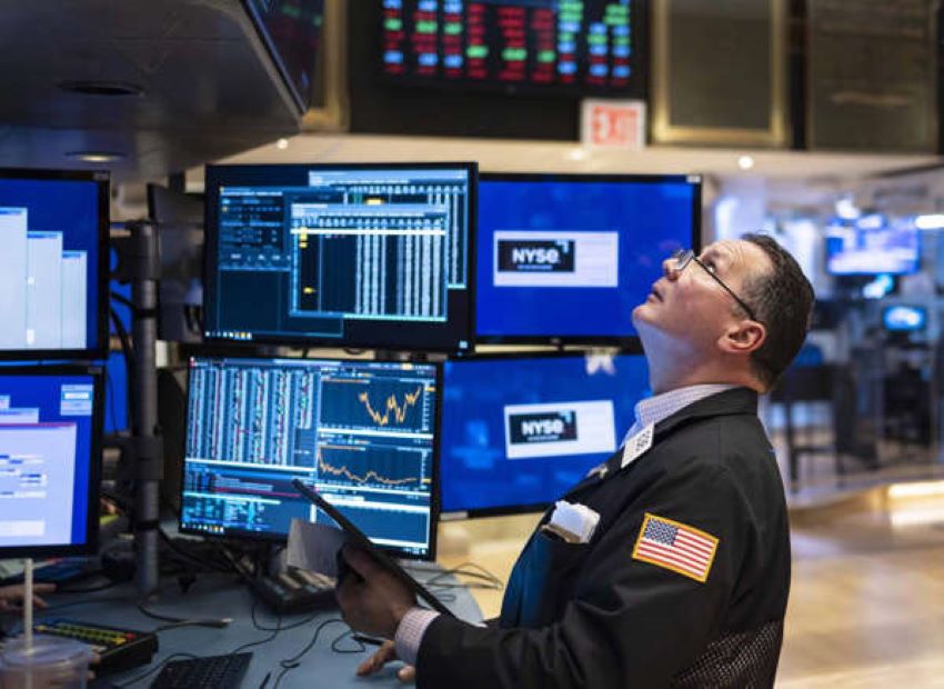 Wall Street cierra mixto pese a los favorables datos de inflación en