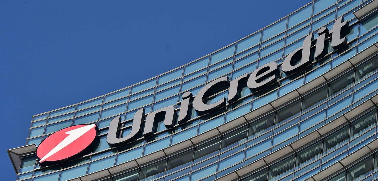 Banco Italiano UniCredit Muestra Interés Por Comprar Alemán Commerzbank ...