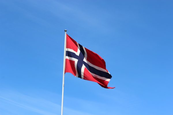 Demandan al Estado noruego por permitir explotación minera en fondos marinos