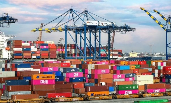 OMC: Comercio global de mercancías retorna al crecimiento tras estancamiento de 2023
