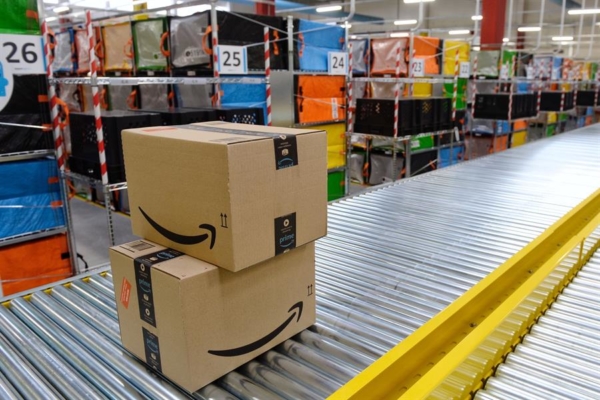 Comisión de Comercio de EEUU y 17 estados demandan a Amazon por monopolio