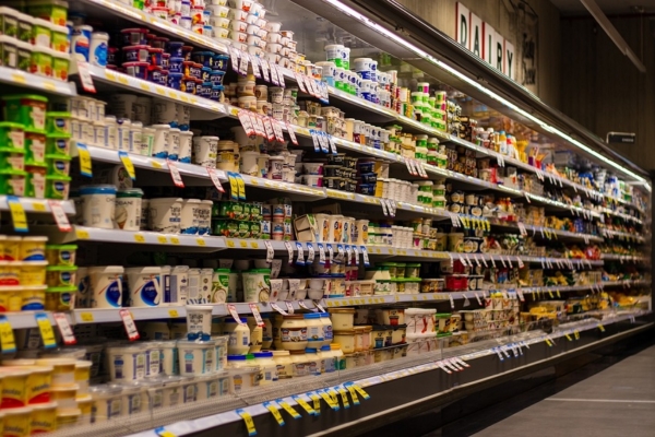 Supermercados de EEUU anuncian bajadas en los precios de los alimentos tras años de incrementos