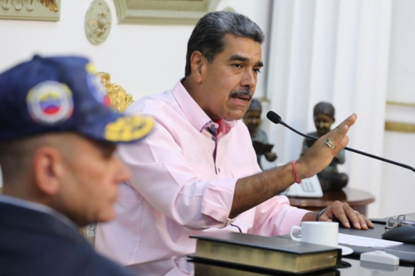 Bloomberg: Maduro se comprometió a presentar actas electorales con representante del gobierno de Brasil