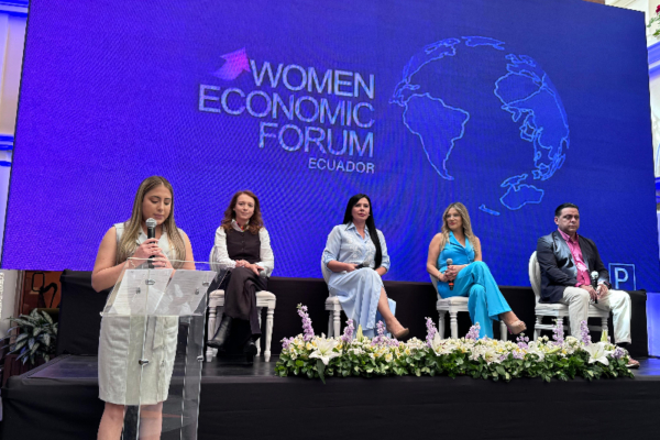 Foro Económico de la Mujer busca reforzar la dirección empresarial femenina en Ecuador