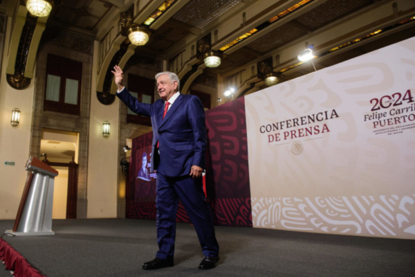 López Obrador no cree «prudente» pedir nuevas elecciones en Venezuela