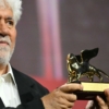 Español Pedro Almodóvar ganó el León de Oro del Festival de Venecia con «La habitación de al lado»