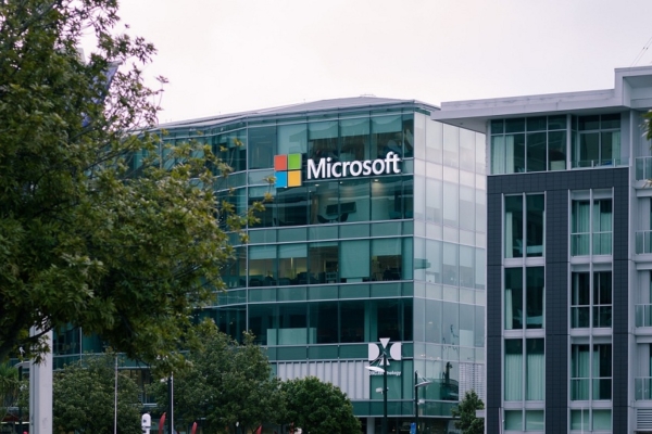 Microsoft: La IA provocará la aparición de una «nueva economía»