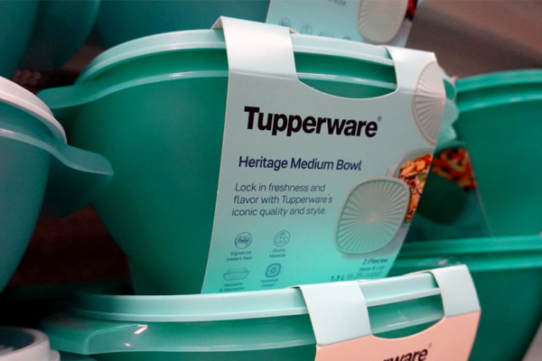 Tupperware, al borde de la quiebra, fue suspendido en la Bolsa de Nueva York