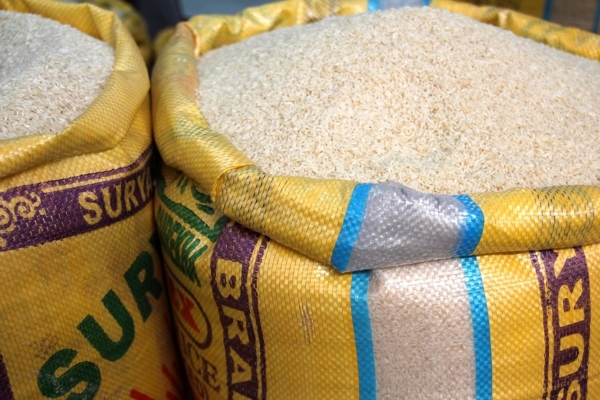 Bolivia quita el arancel a las importaciones de arroz para garantizar su abastecimiento