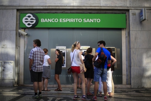 Venezolanos afectados exigen sus ahorros en el juicio del Banco Espírito Santo en Portugal