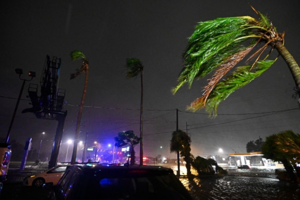 Huracán Milton causa devastación y más de 2,8 millones de hogares sin electricidad en Florida