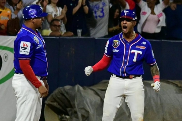 Tiburones de La Guaira se mantiene firme en la tabla de posiciones de la LVBP