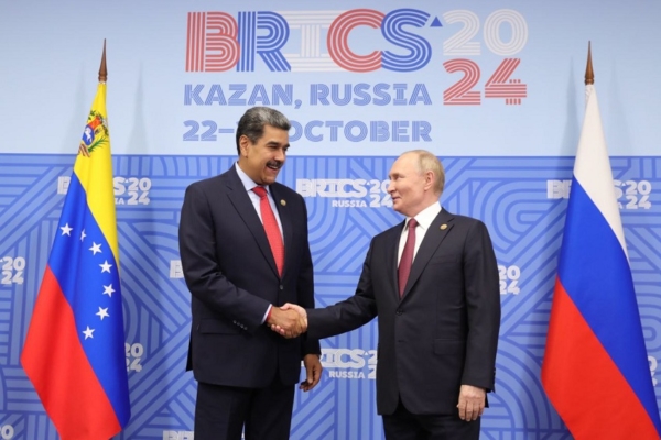 Venezuela y Rusia establecerán una «alianza estratégica» para la próxima década