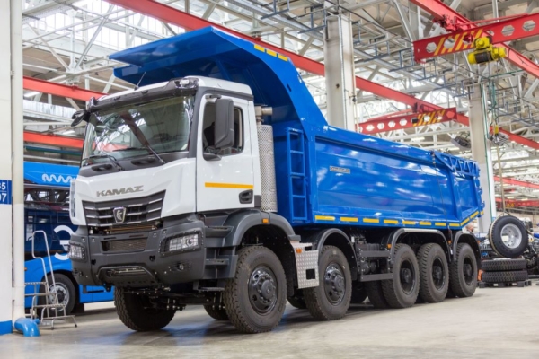 Automotriz rusa Kamaz instalará planta de ensamblaje de vehículos en Venezuela