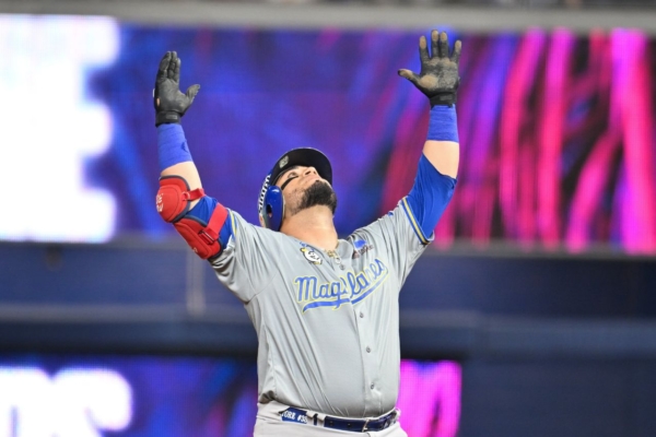 Magallanes y Leones pusieron a vibrar a una multitud en el estadio de los Marlins de Miami