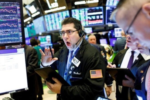 Wall Street cierra en verde, apoyada por el informe de ventas minoristas de febrero