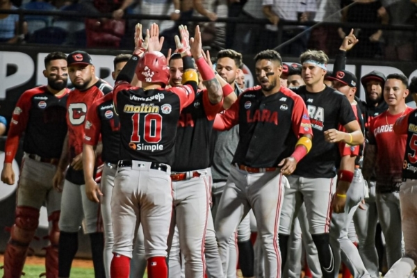 Cardenales se inspiró e igualó la serie final frente a Bravos de Margarita