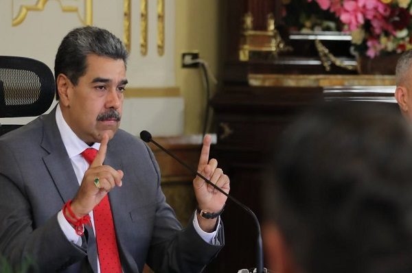 Maduro exige a EEUU que cese la «persecución» a migrantes venezolanos