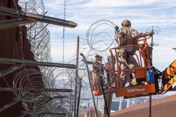 México inicia despliegue de 10.000 militares en frontera con EEUU